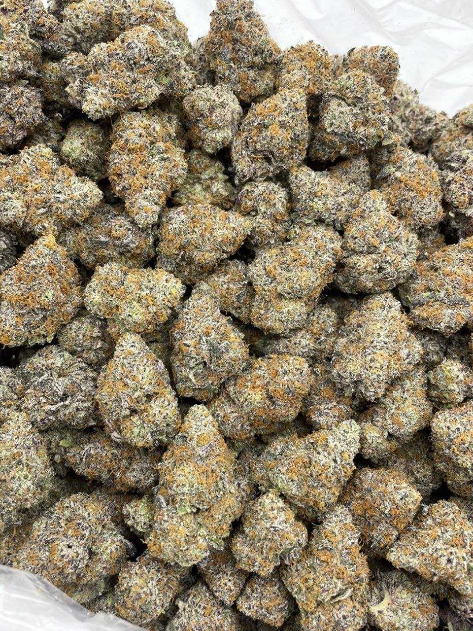 Strawberry Snowcone Cannabis Strain - Image 2