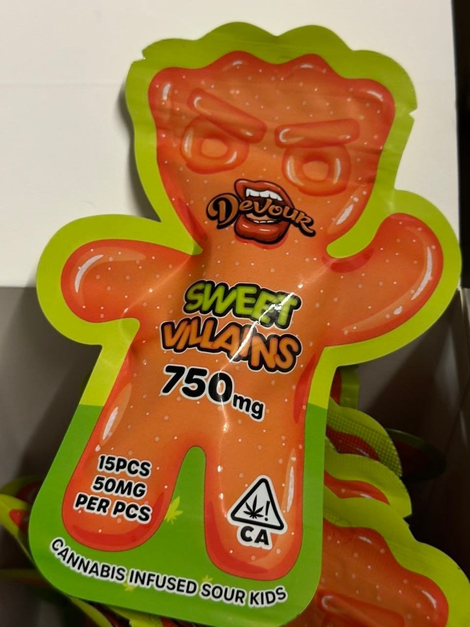 Devour Cannabis Gummy 750MG - Image 8