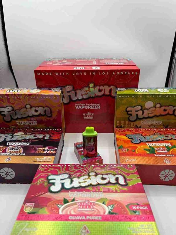 Buy Fusion x Whole Melt Extracts 2g Disposable - Image 2